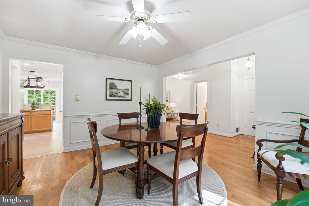 4145 RUNNING QUAIL TRAIL