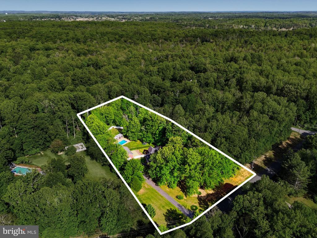 4145 RUNNING QUAIL TRAIL