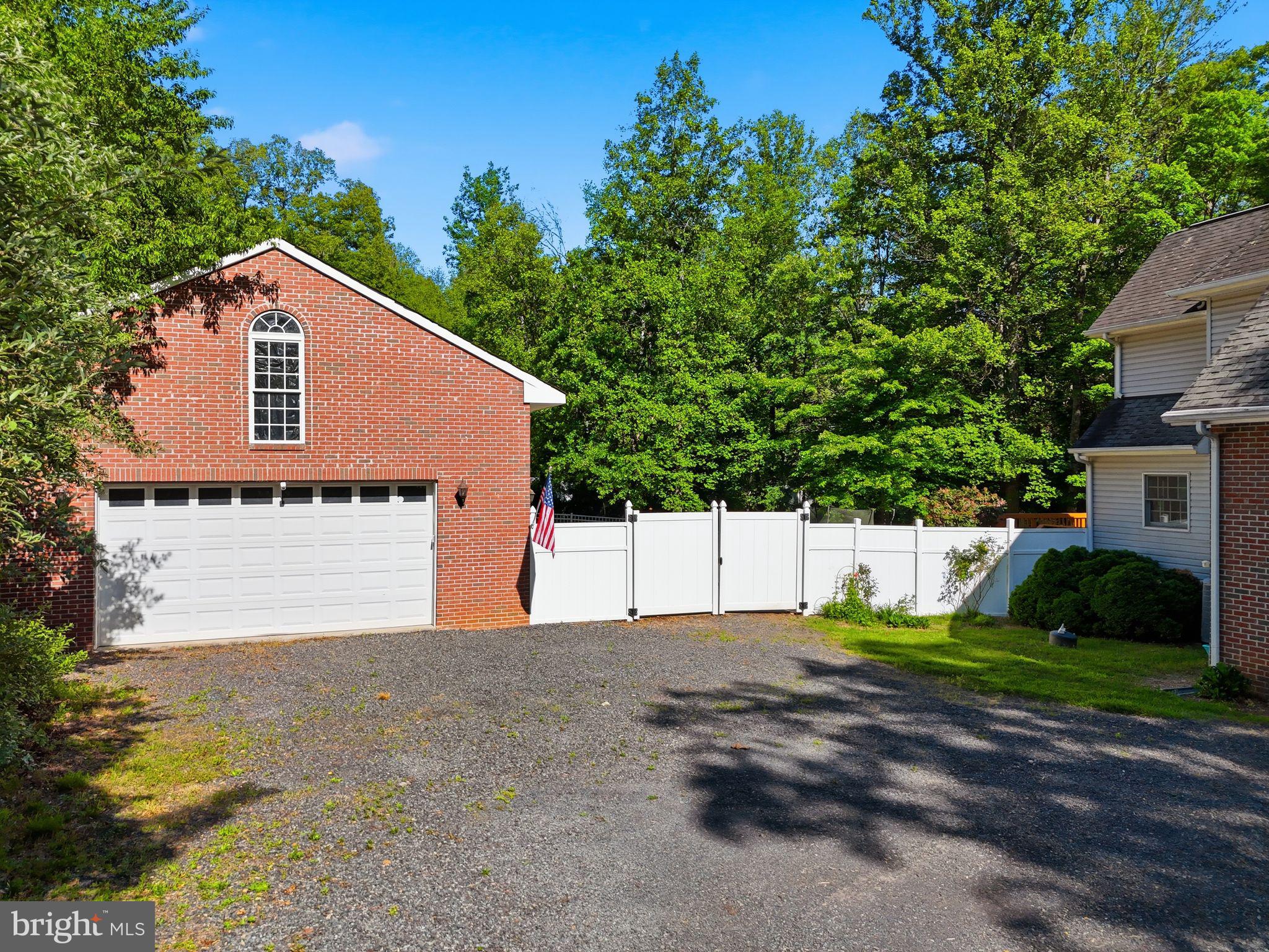 4145 RUNNING QUAIL TRAIL