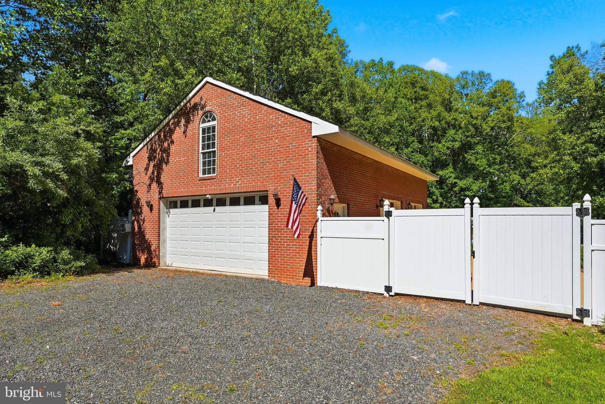 4145 RUNNING QUAIL TRAIL