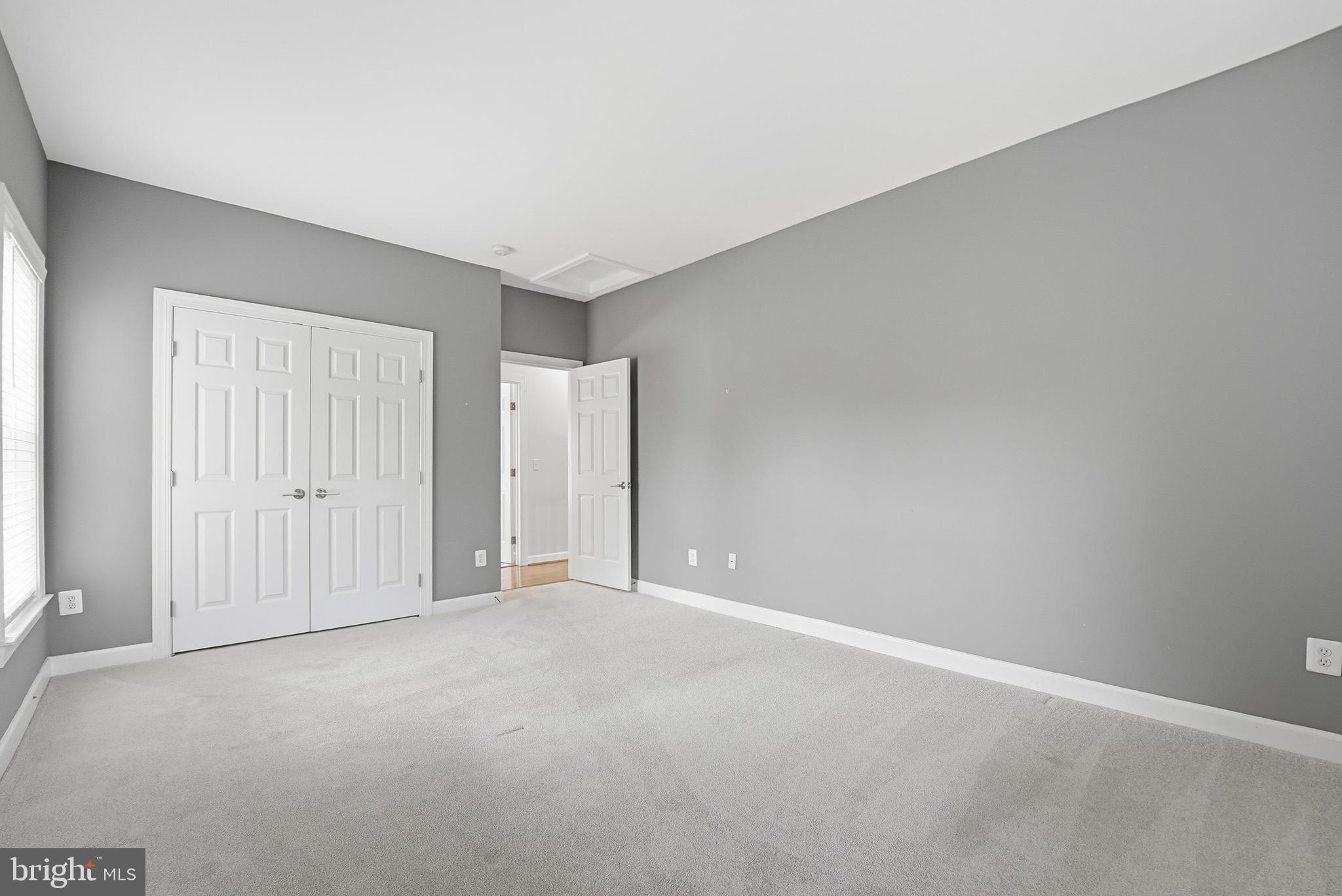 3444 STRATFORD DRIVE