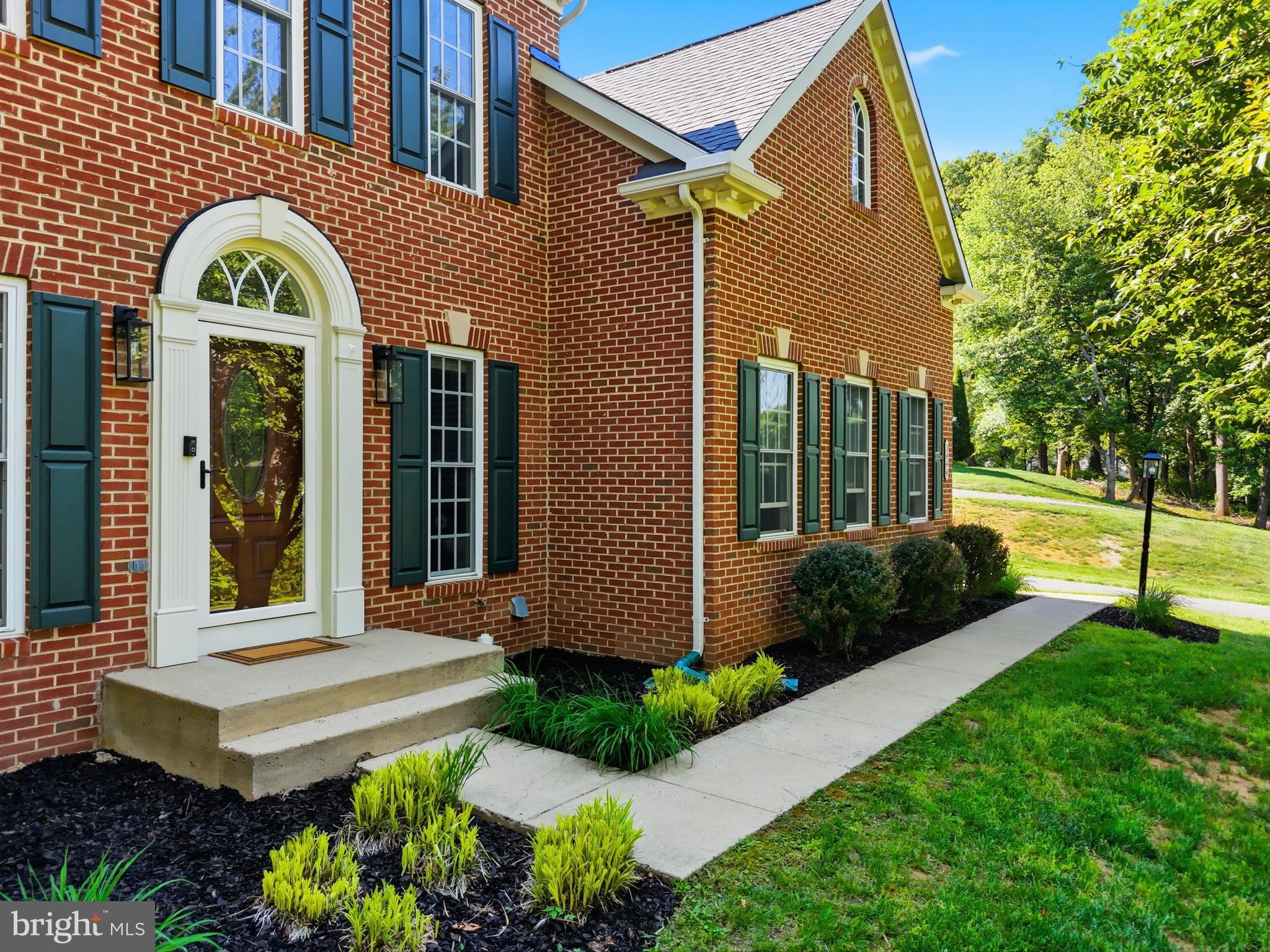 3444 STRATFORD DRIVE