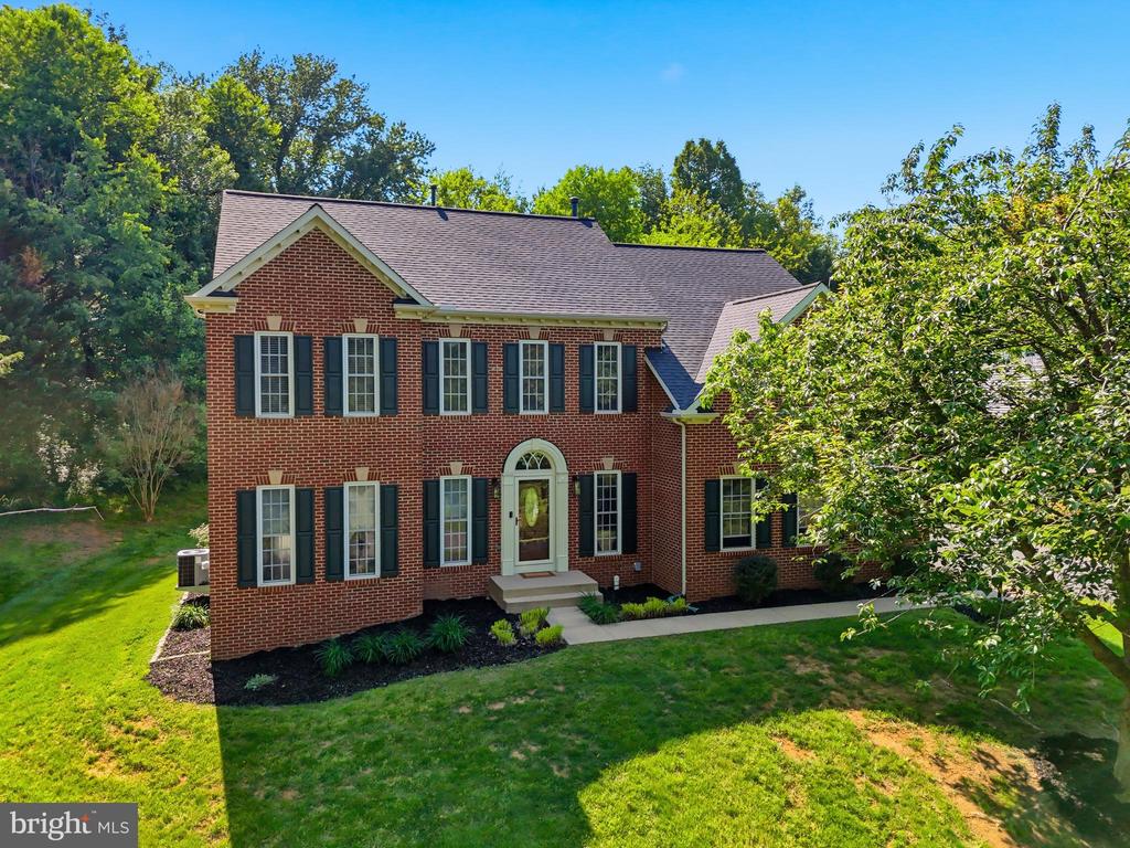 3444 STRATFORD DRIVE