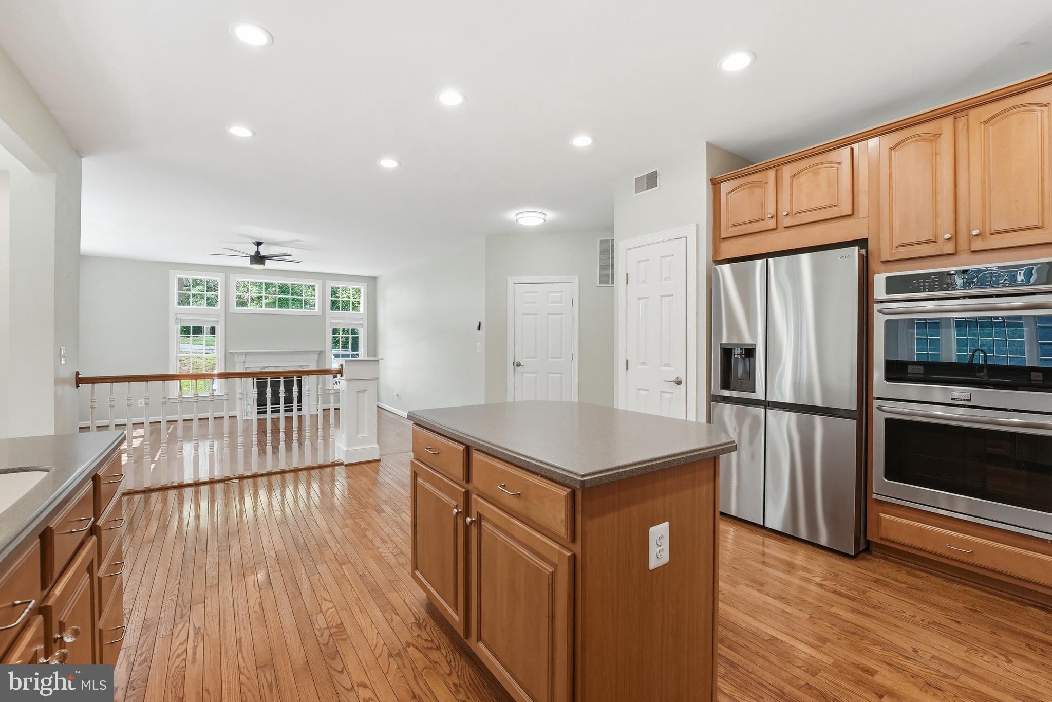 3444 STRATFORD DRIVE