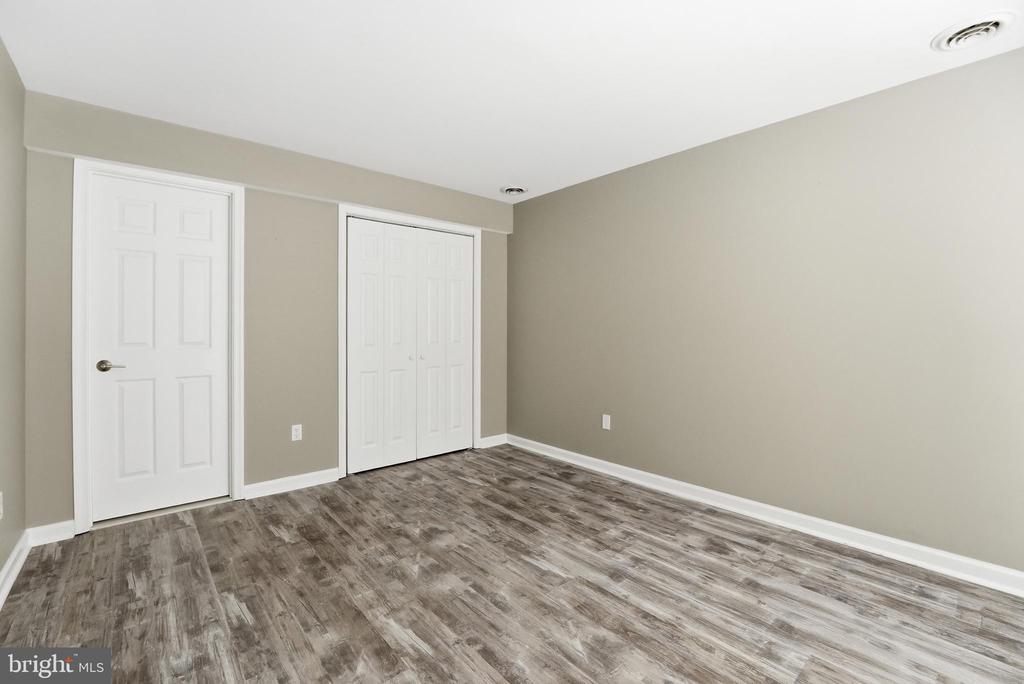 3444 STRATFORD DRIVE