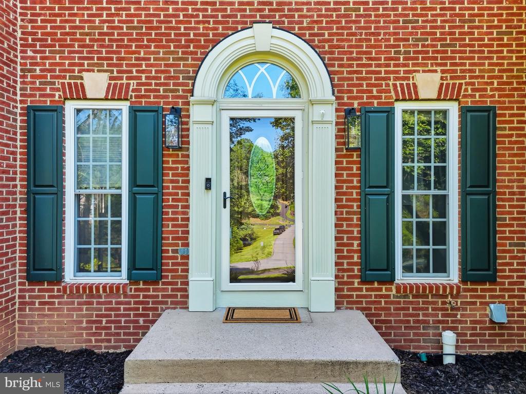 3444 STRATFORD DRIVE