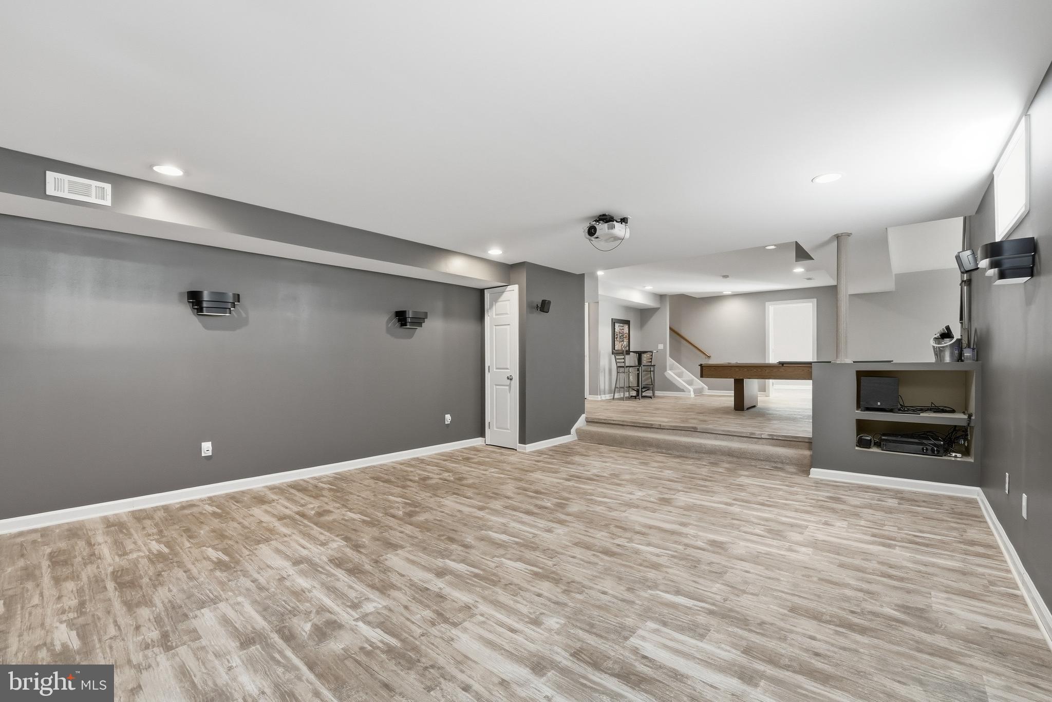 3444 STRATFORD DRIVE