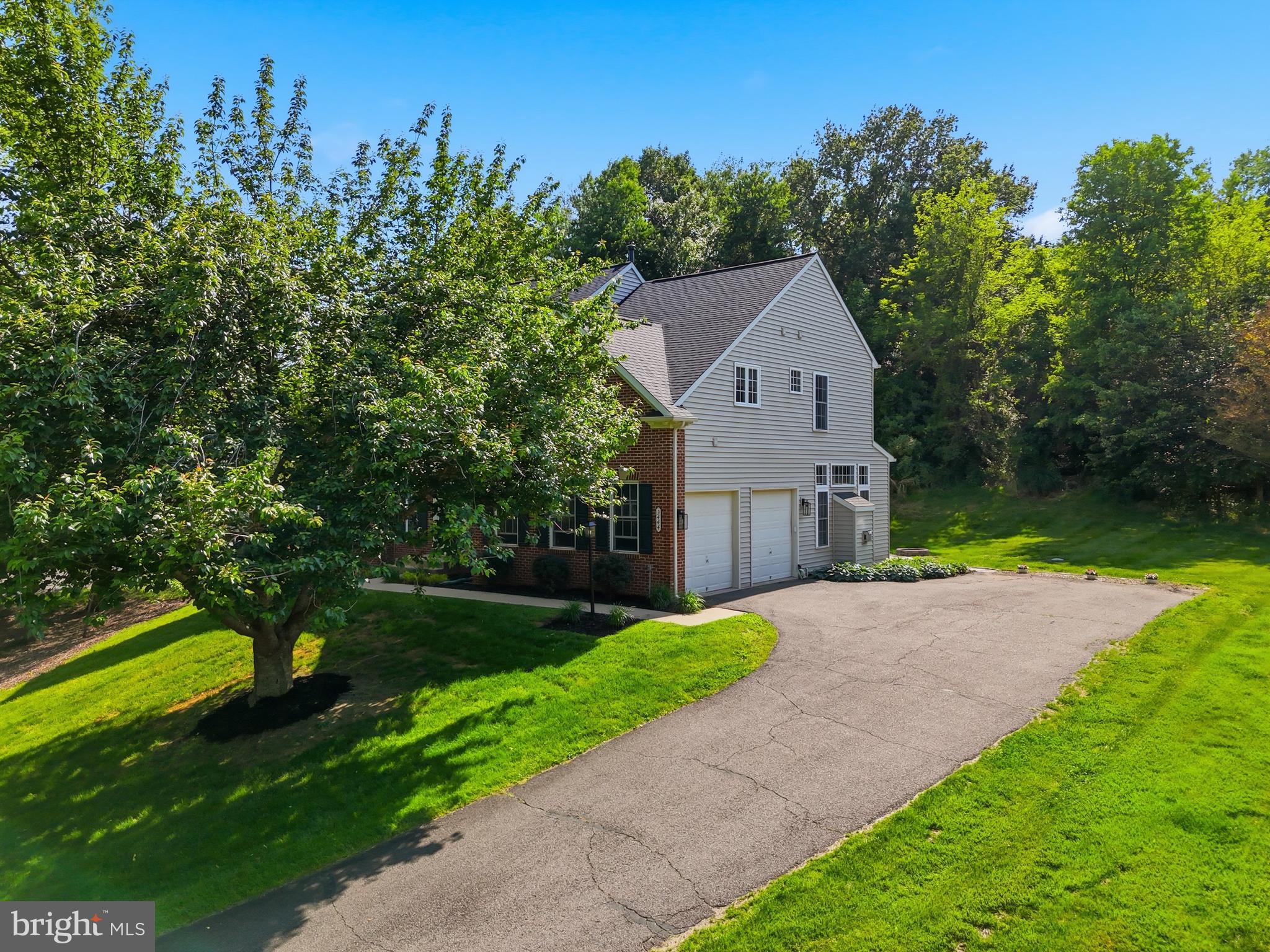 3444 STRATFORD DRIVE