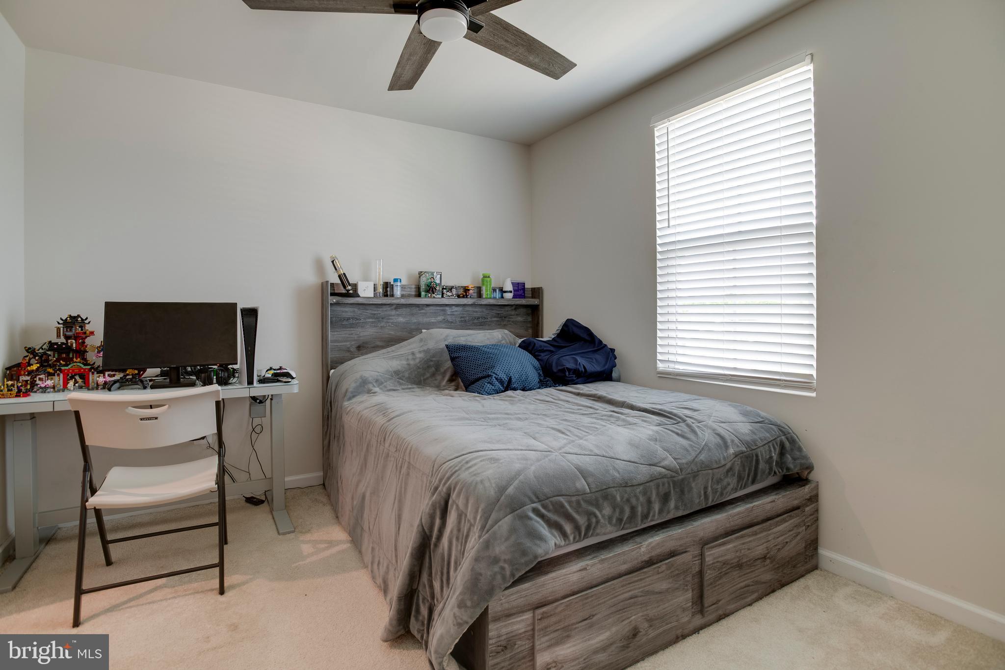 2609 HIGH POINT
