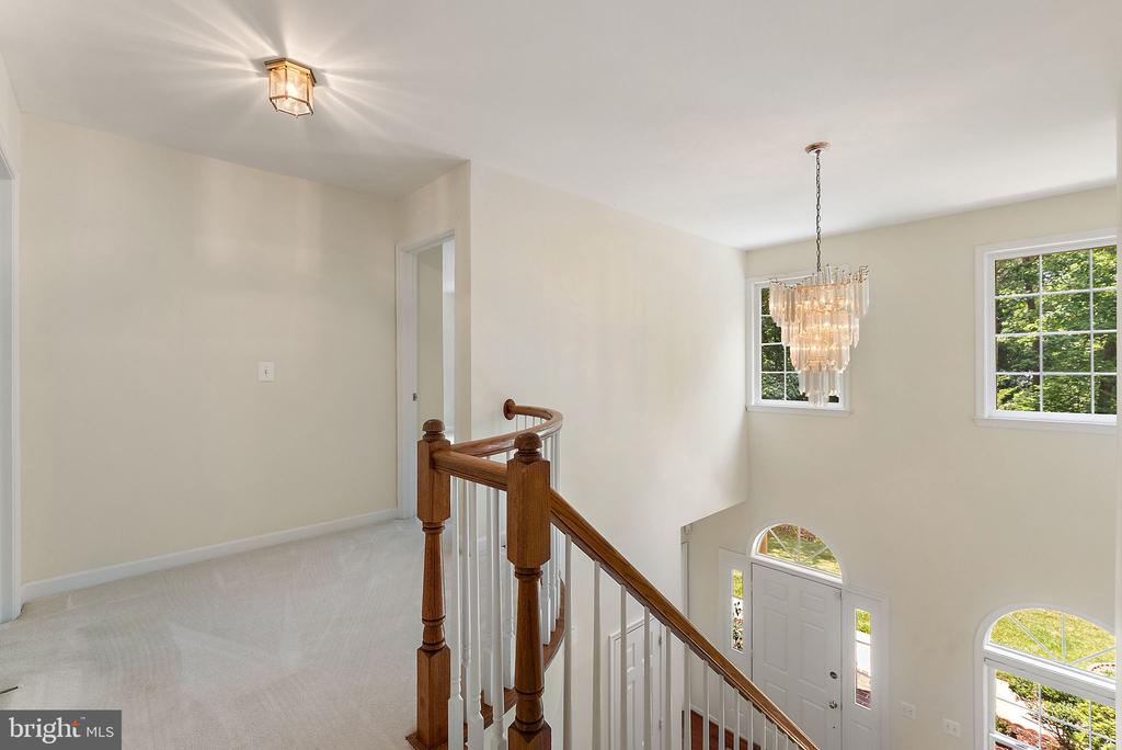 2415 BRIGHTON PLACE