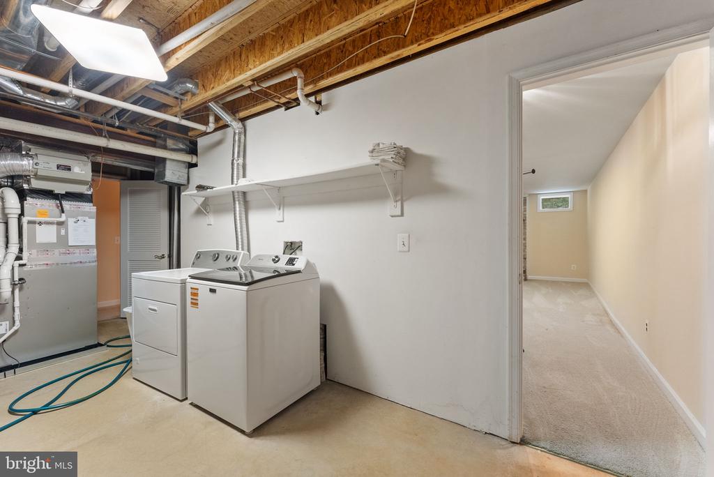 2415 BRIGHTON PLACE