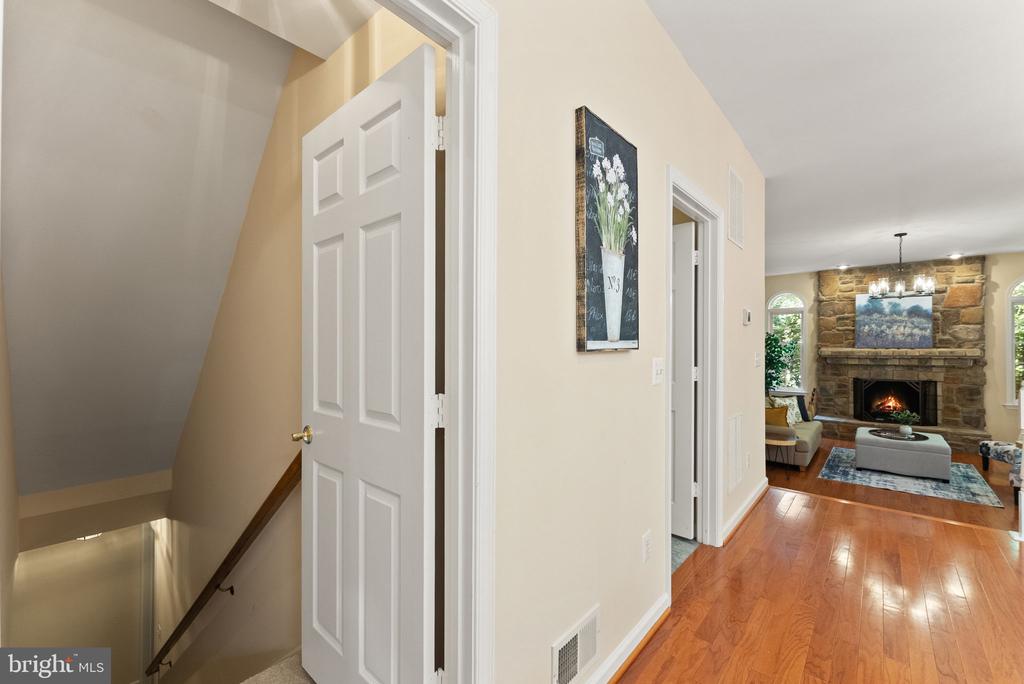 2415 BRIGHTON PLACE