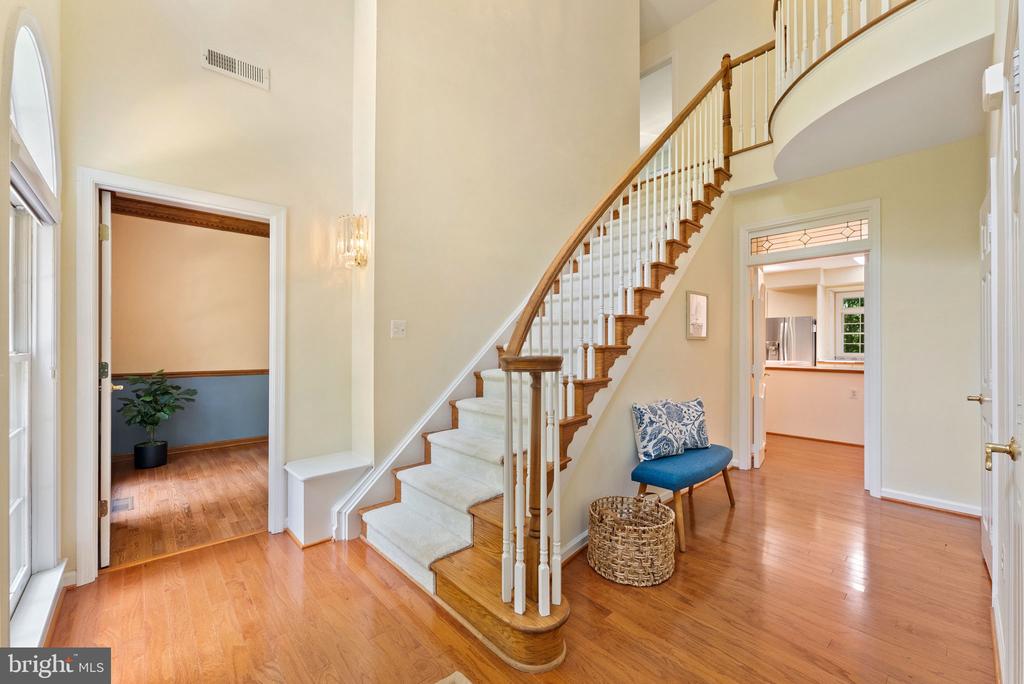 2415 BRIGHTON PLACE