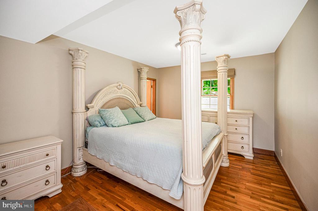 6146 DUNCAN TRAIL