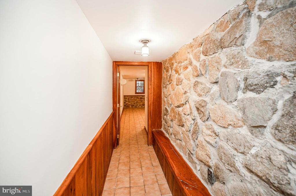 6146 DUNCAN TRAIL
