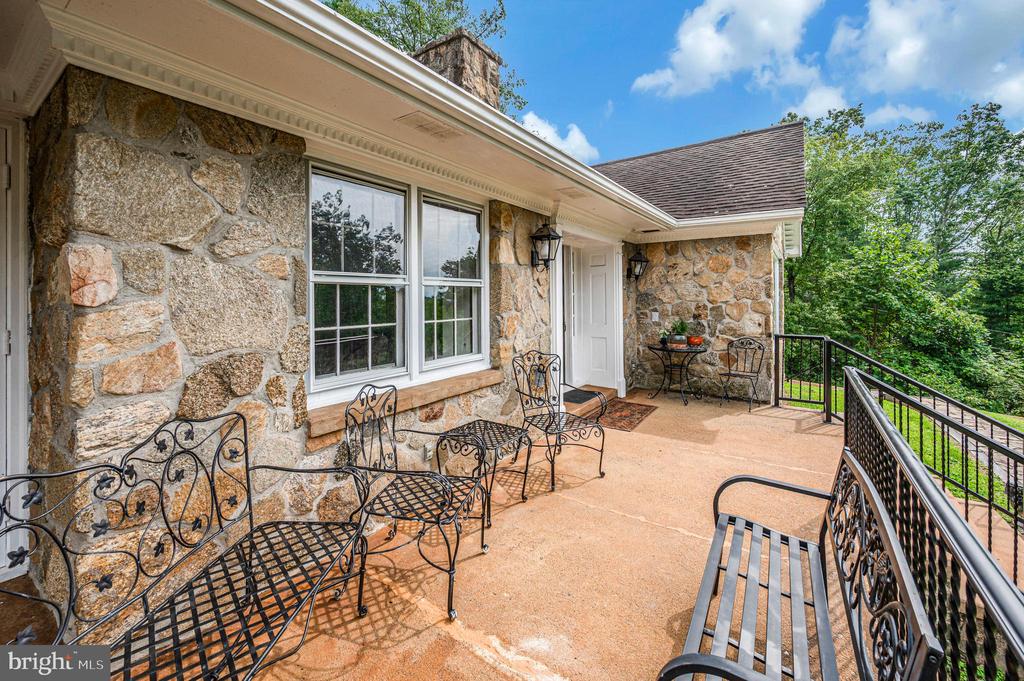6146 DUNCAN TRAIL
