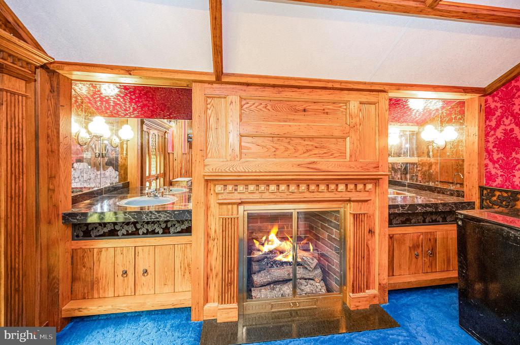 6146 DUNCAN TRAIL
