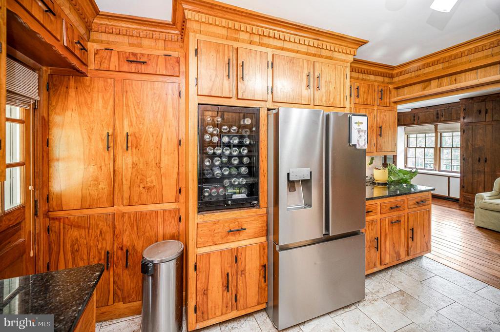 6146 DUNCAN TRAIL