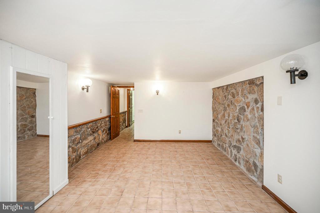 6146 DUNCAN TRAIL