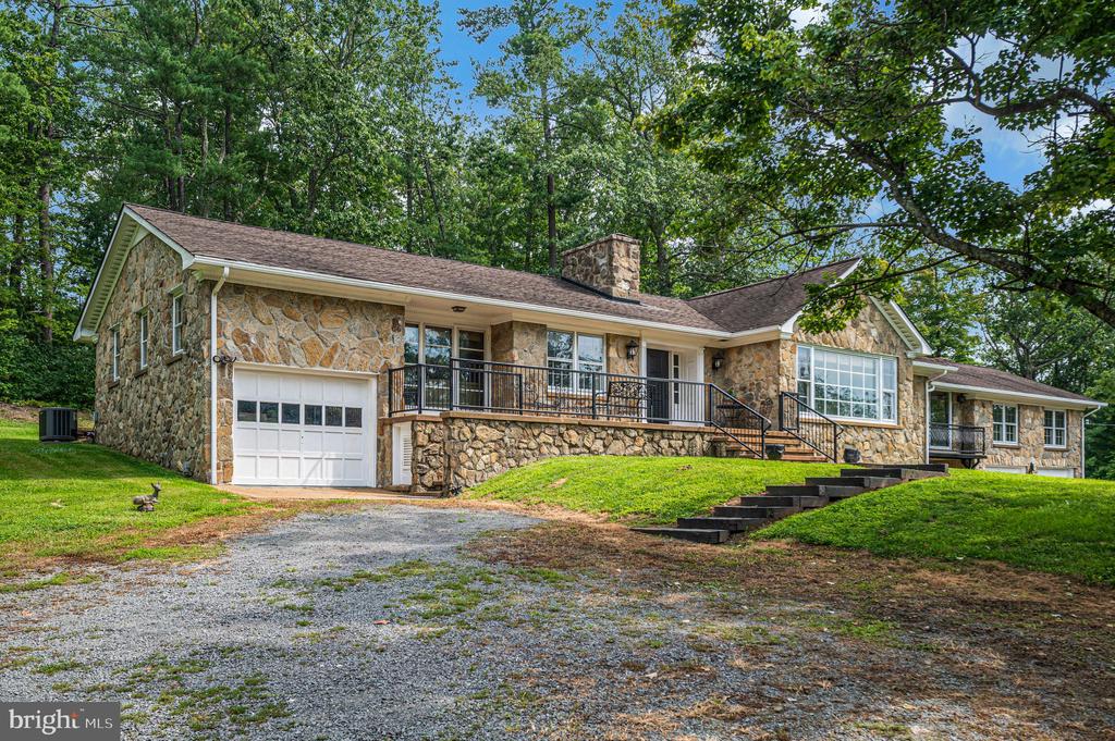 6146 DUNCAN TRAIL