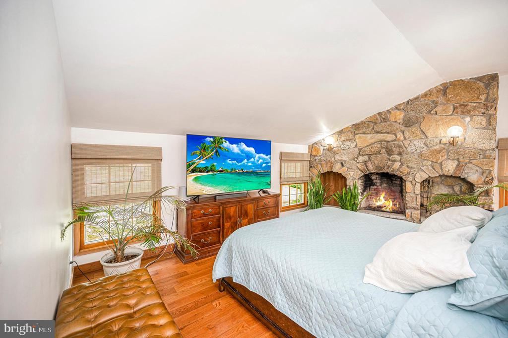 6146 DUNCAN TRAIL