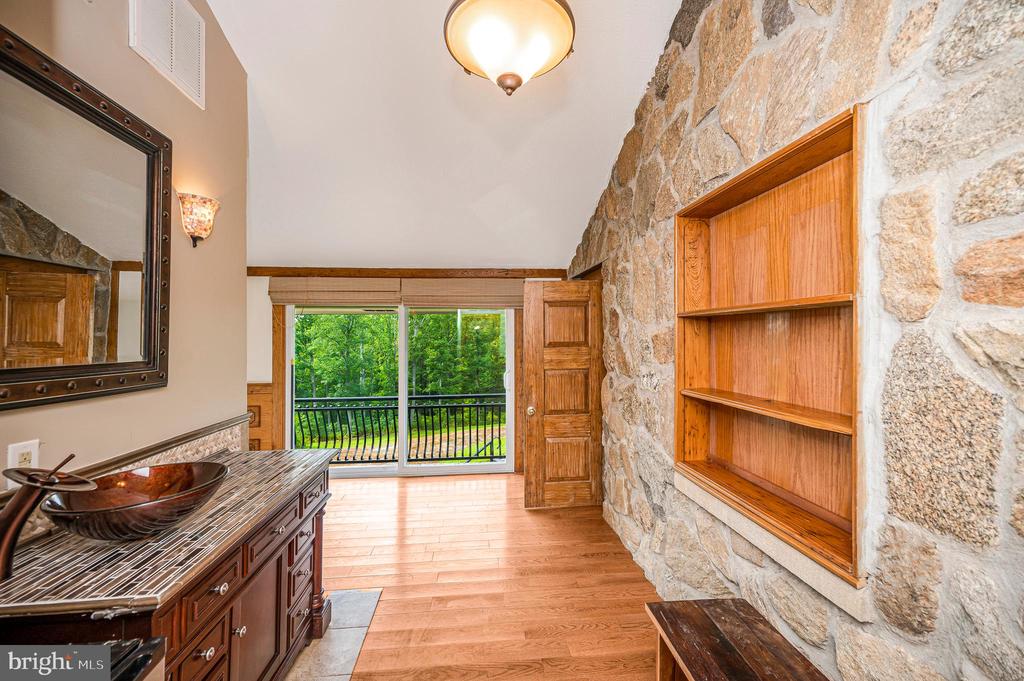 6146 DUNCAN TRAIL