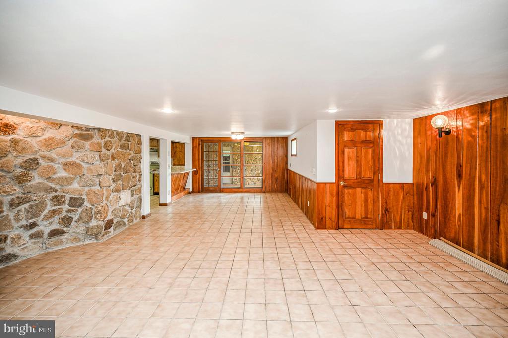 6146 DUNCAN TRAIL