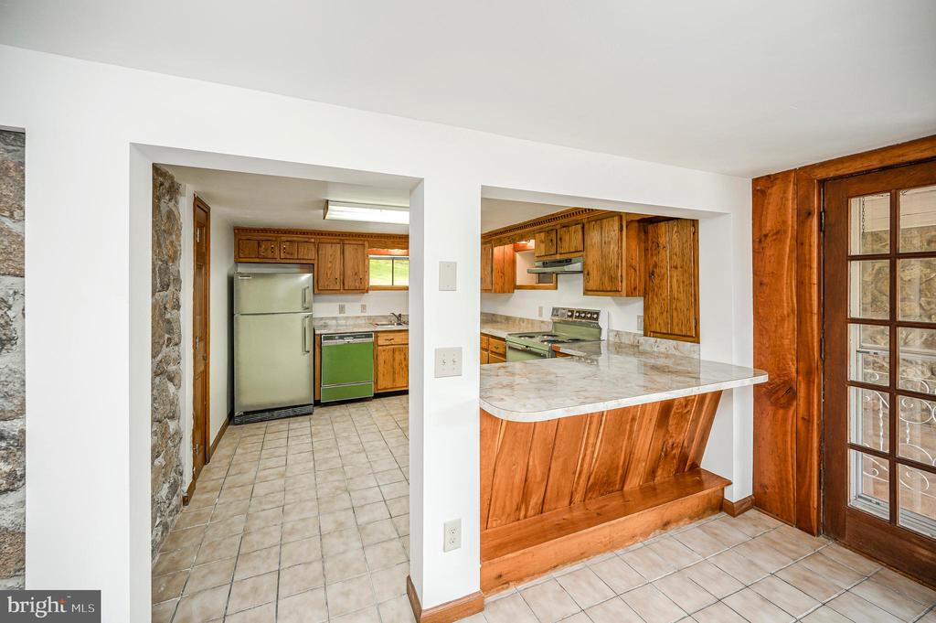6146 DUNCAN TRAIL