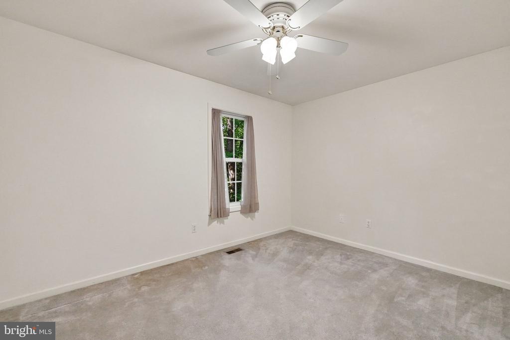 9109 WOODBROOK LANE