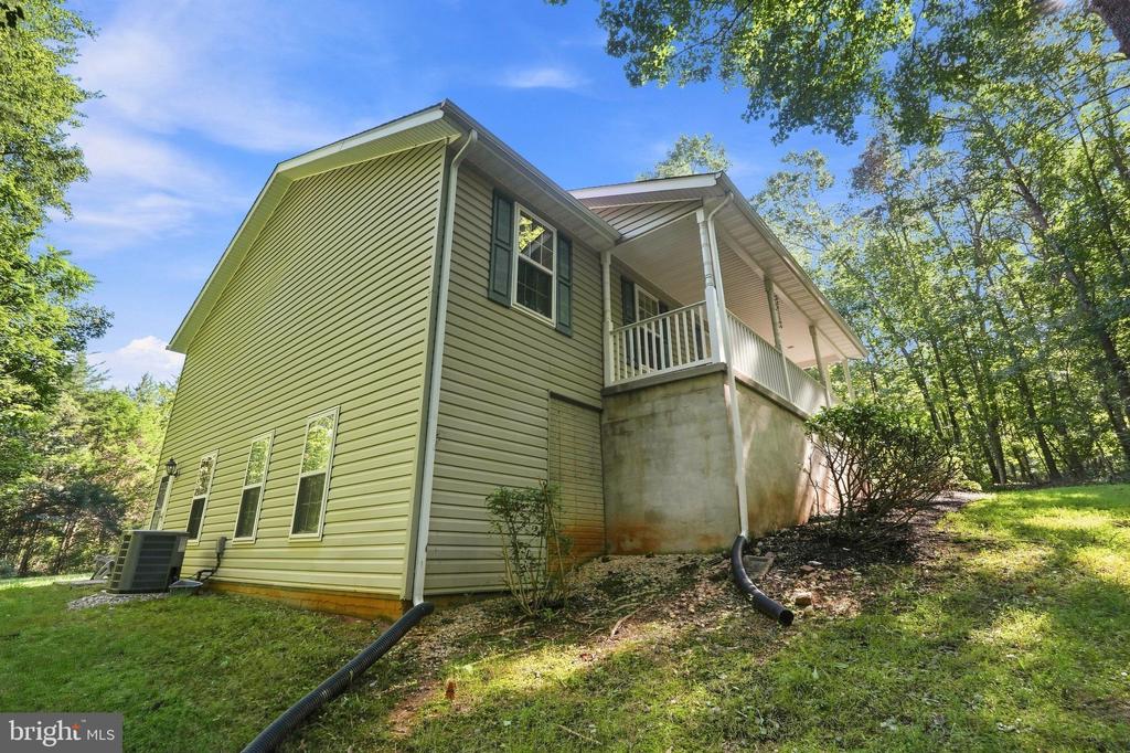 9109 WOODBROOK LANE