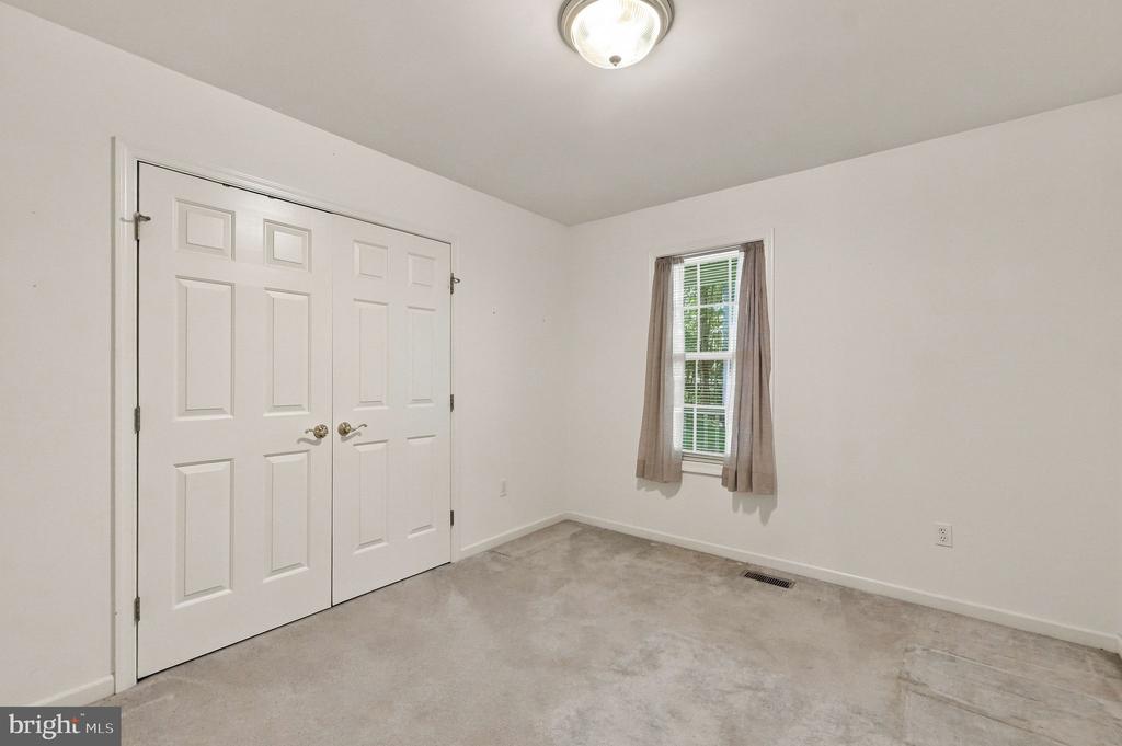 9109 WOODBROOK LANE
