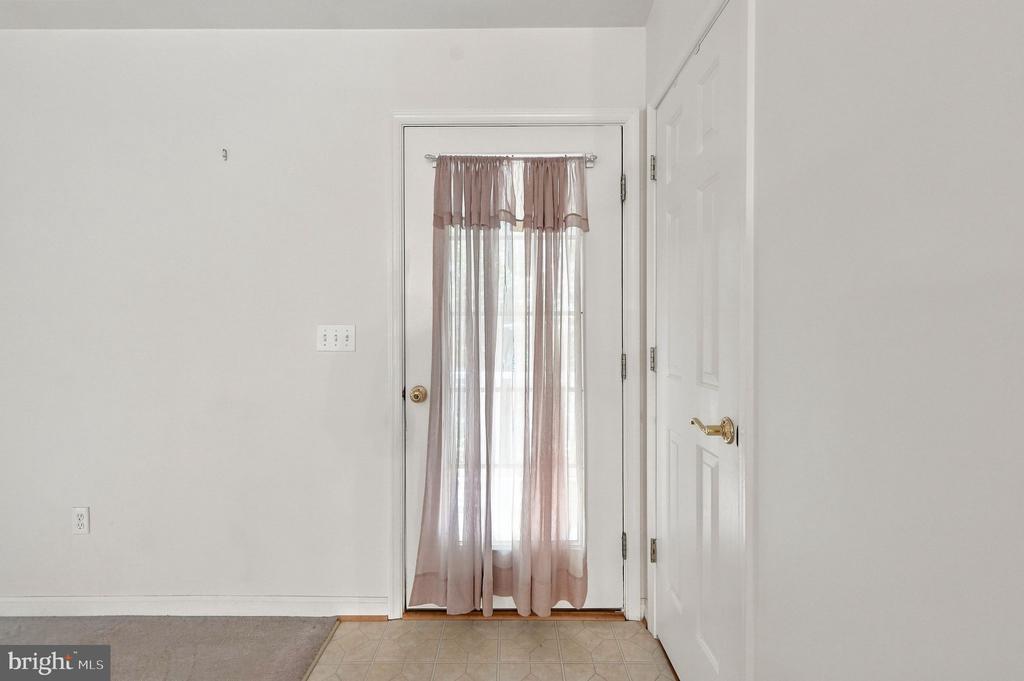 9109 WOODBROOK LANE