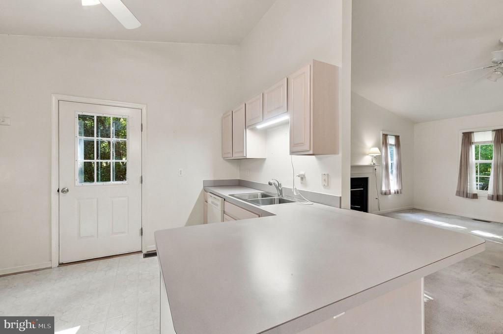 9109 WOODBROOK LANE