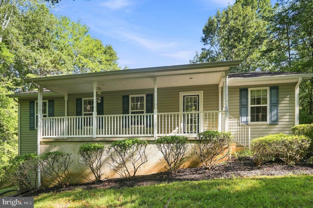 9109 WOODBROOK LANE
