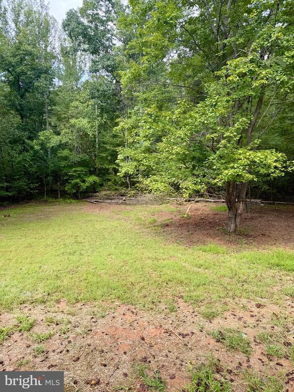 1375 ROSE LANE