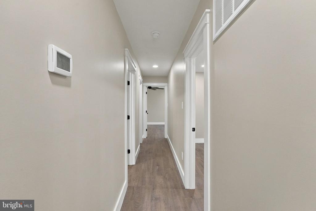 1375 ROSE LANE