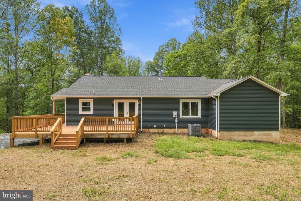 1375 ROSE LANE