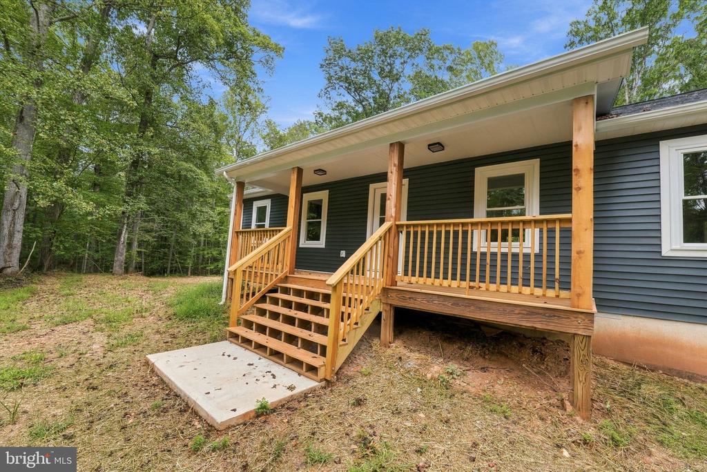 1375 ROSE LANE