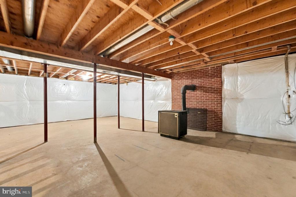 1375 ROSE LANE