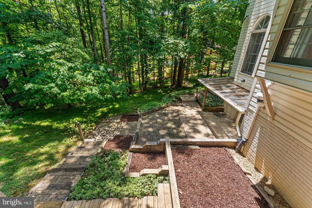 2415 BRIGHTON PLACE