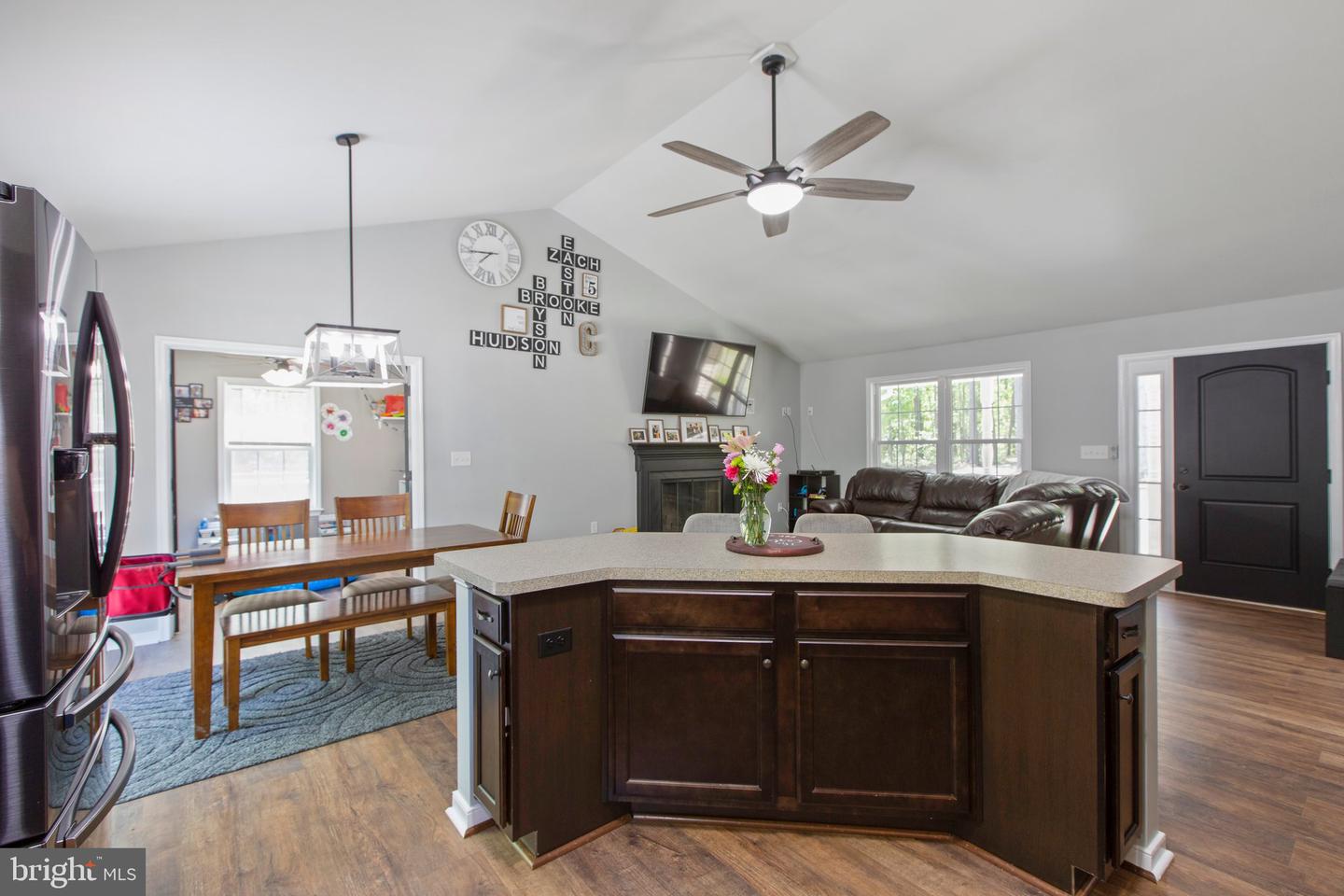 5115 Gatewood ROAD