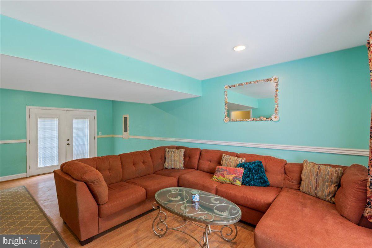 516 Smith DRIVE