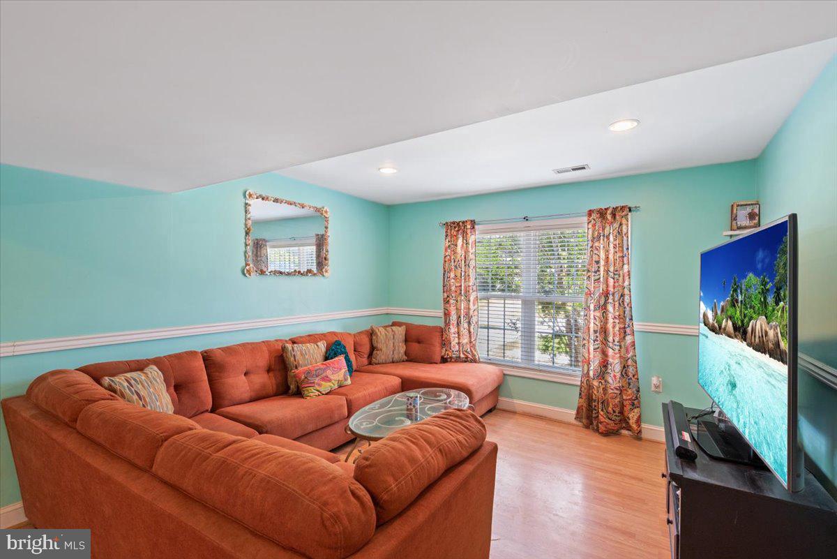516 Smith DRIVE