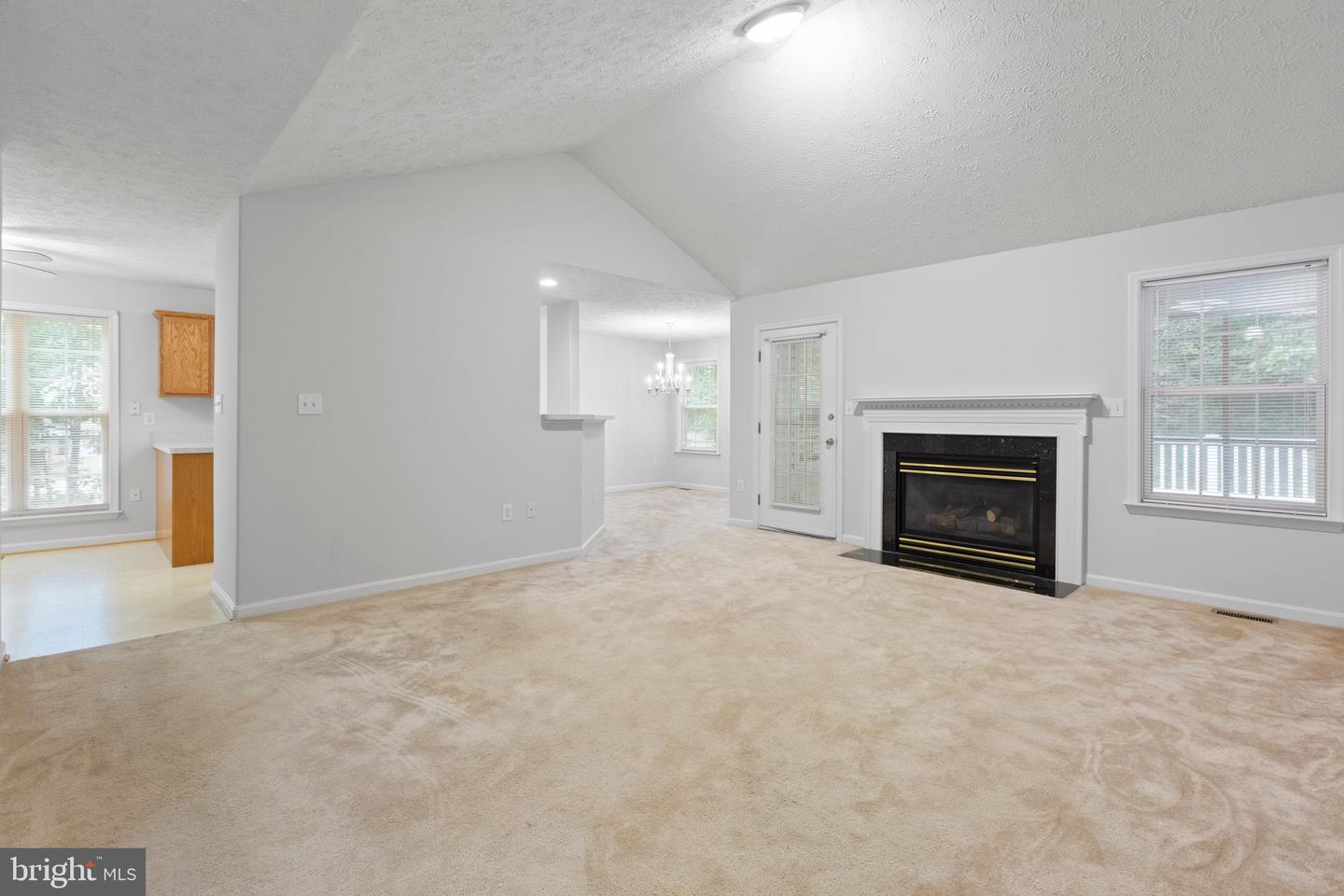 251 Somerset DRIVE