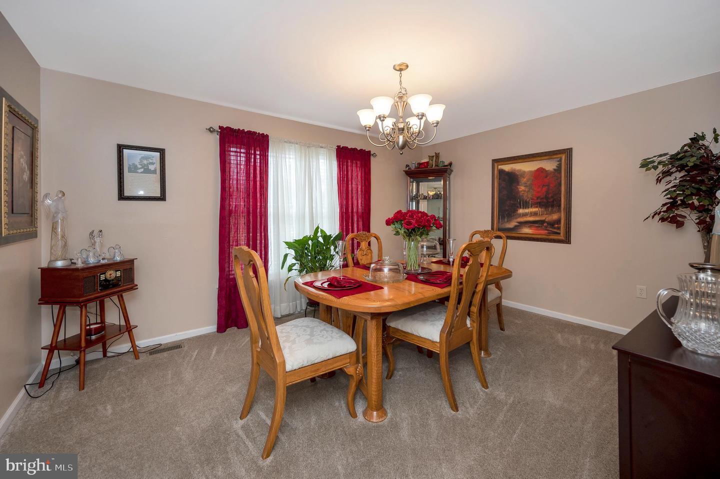 348 Crump DRIVE