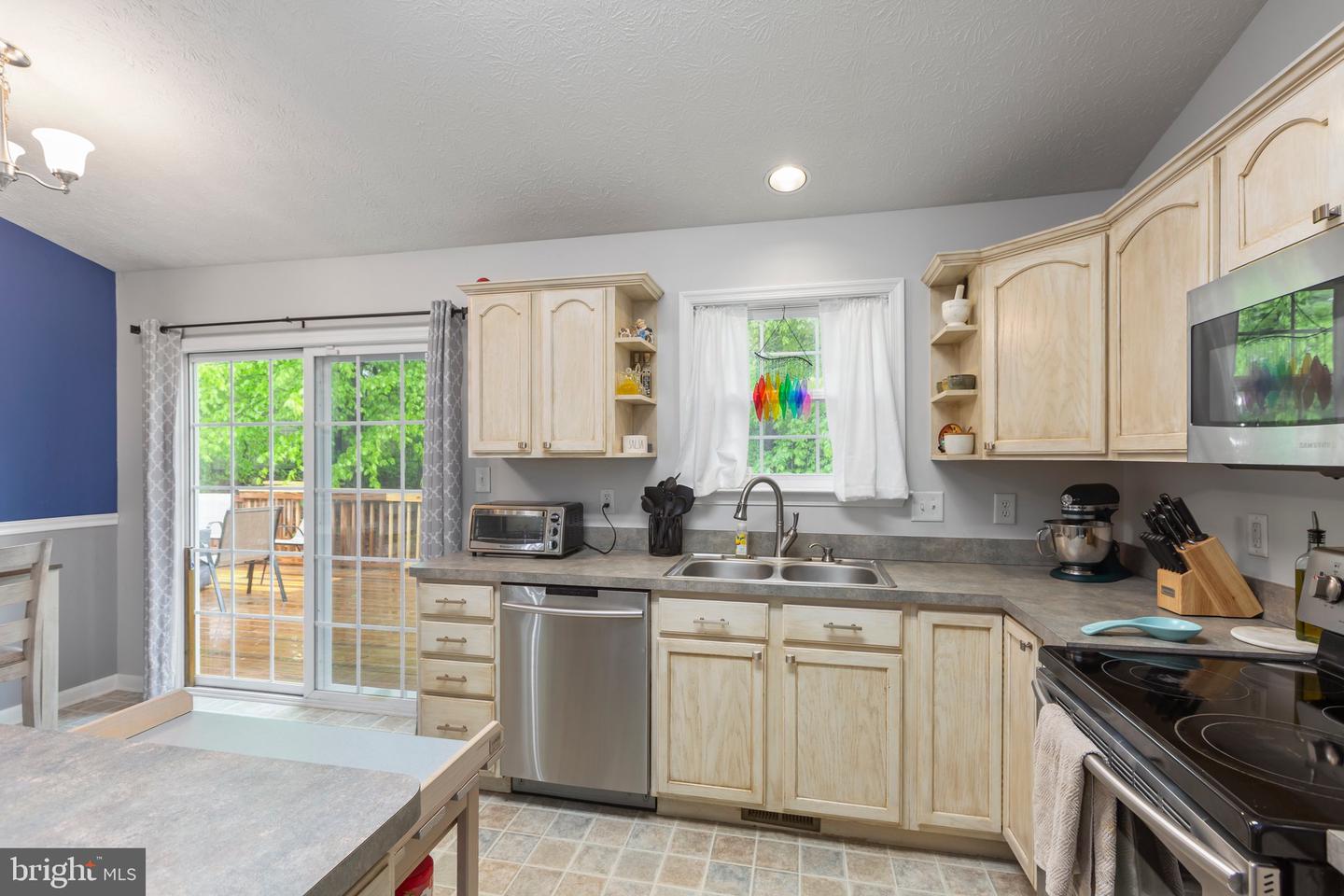 115 Needwood DRIVE
