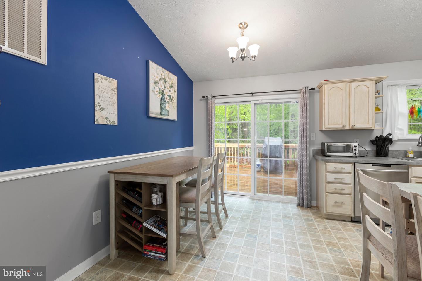 115 Needwood DRIVE