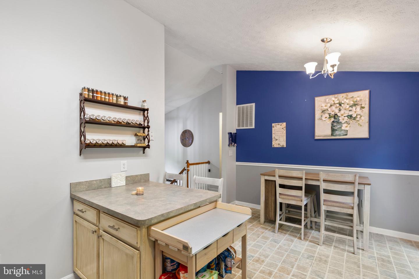 115 Needwood DRIVE