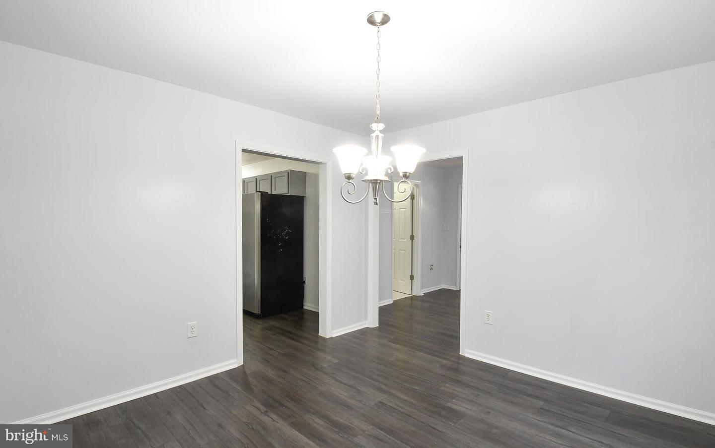 9336 Ladysmith ROAD