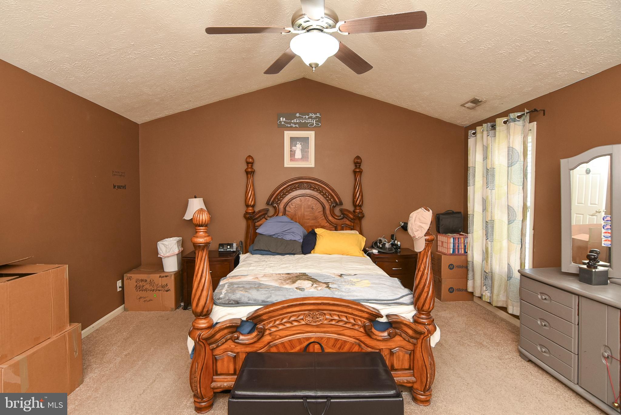 10485 Gallant Fox Way